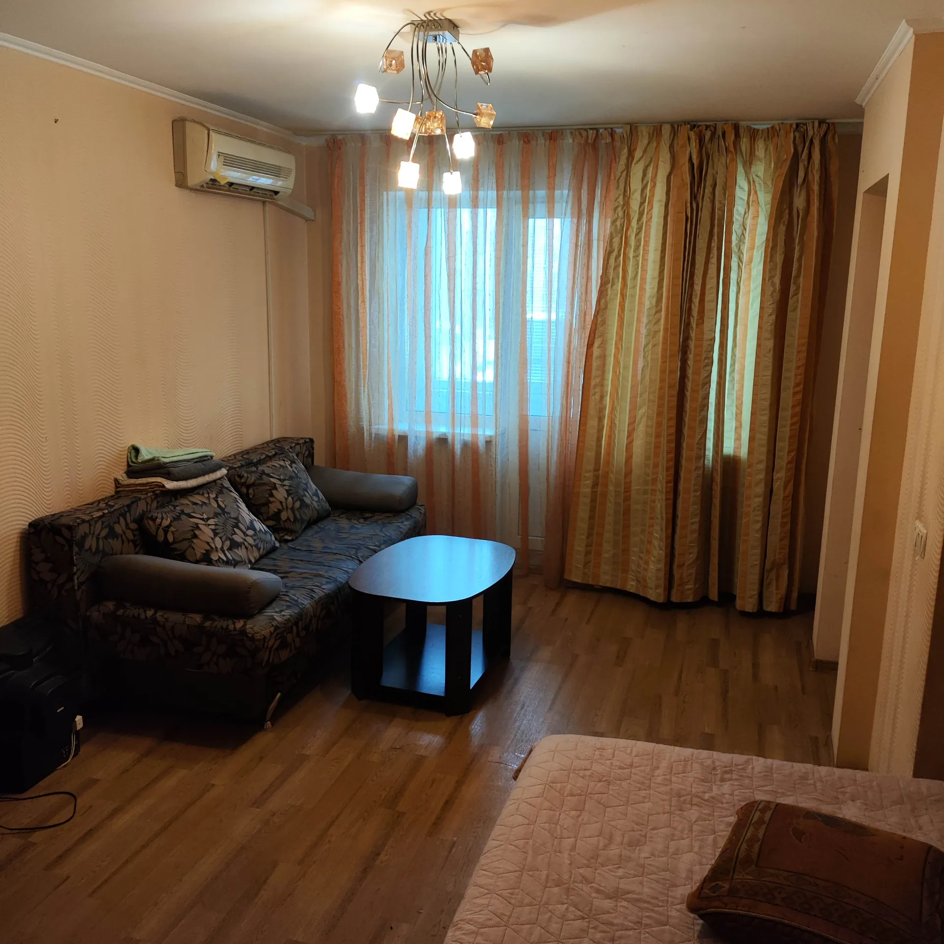 Халаменюка 6 , Кременчук