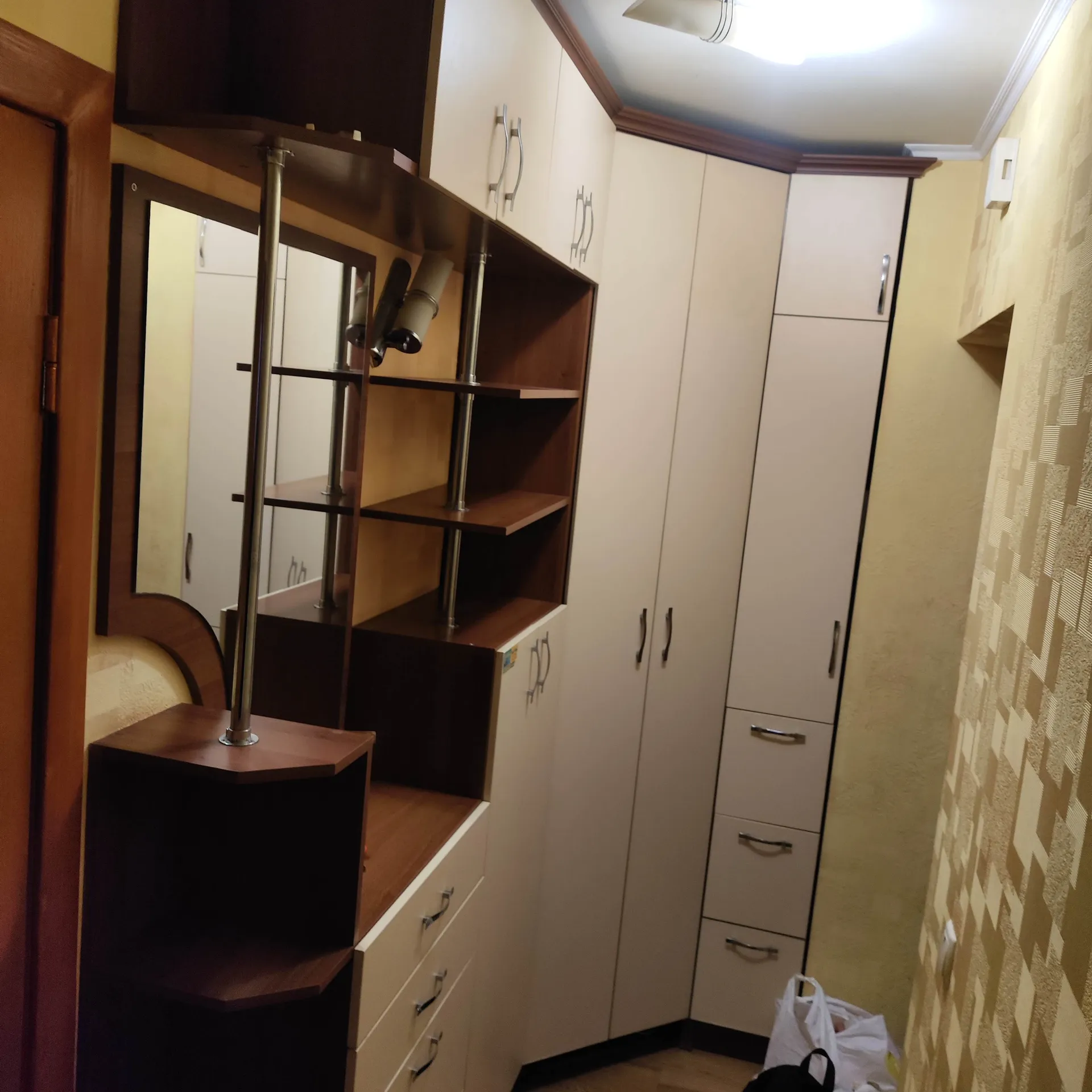 Халаменюка 6 , Кременчук