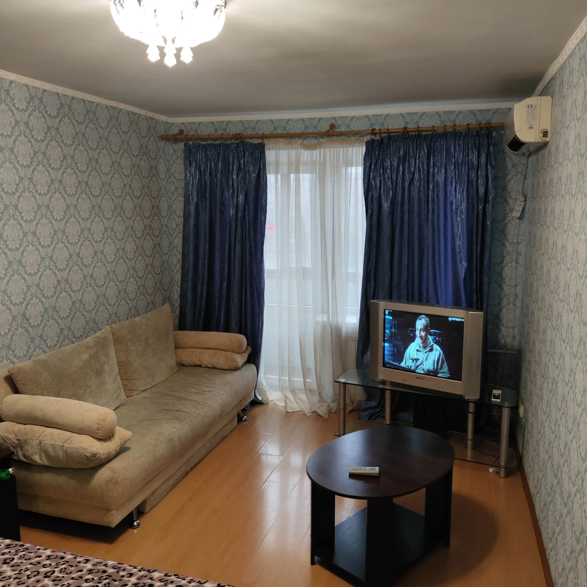 Игоря Сердюка 27 (Октябрьская 27), Кременчук